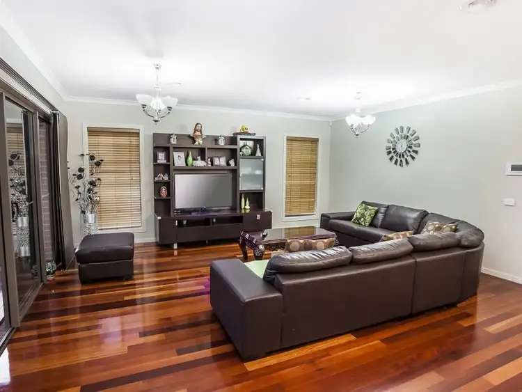 Second view of Homely house listing, 3 Parry Place, Craigieburn VIC 3064