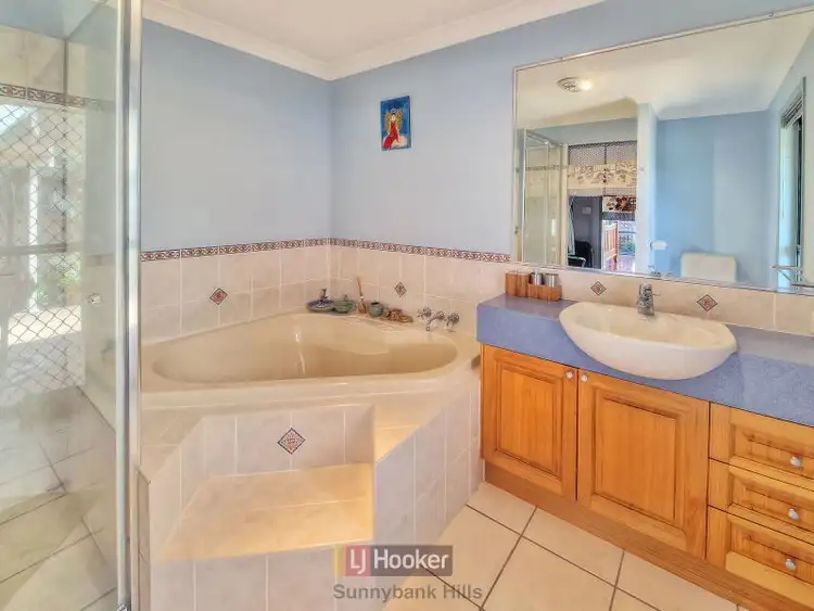 Second view of Homely house listing, 70 Lakewood Avenue, Parkinson QLD 4115