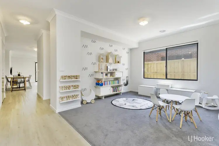 Second view of Homely house listing, 6 Leila Street, Werribee VIC 3030