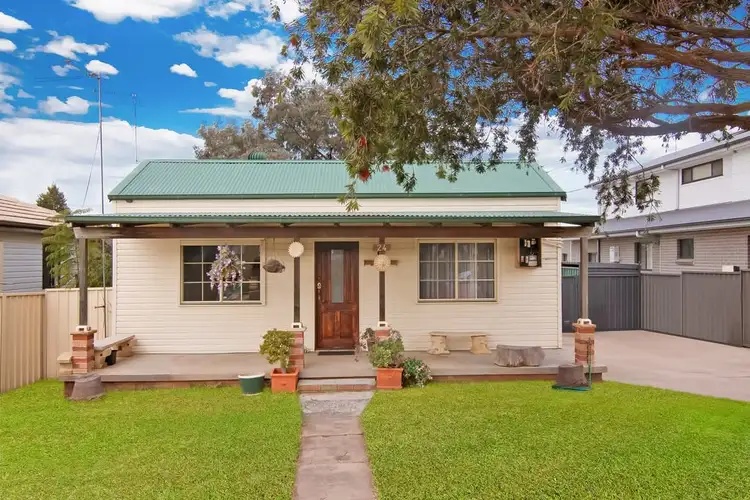 24 Marsden Road, St Marys NSW 2760