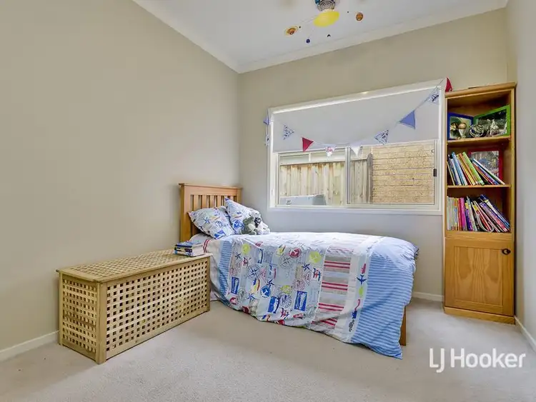 Sixth view of Homely house listing, 14 Seafarer Way, Sanctuary Lakes VIC 3030