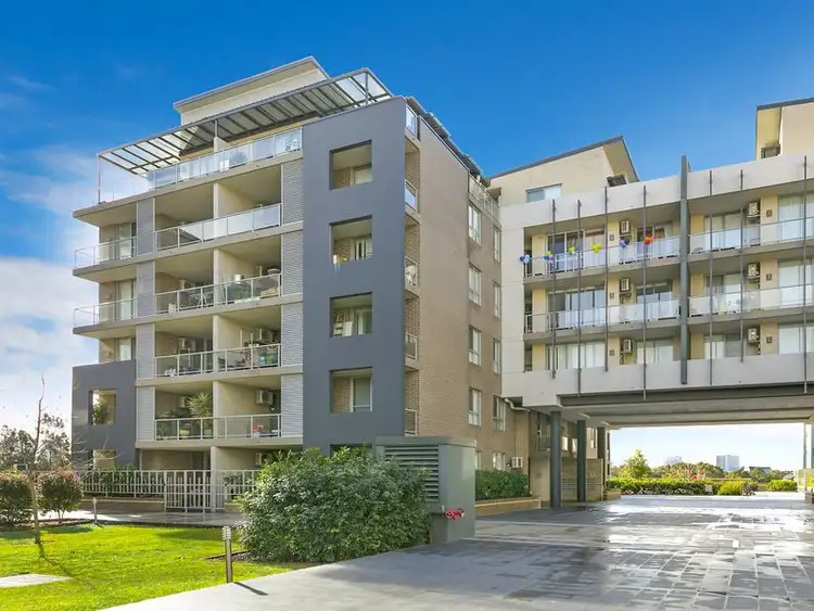 D107 & D10 81-86 Courallie Avenue, Homebush West NSW 2140