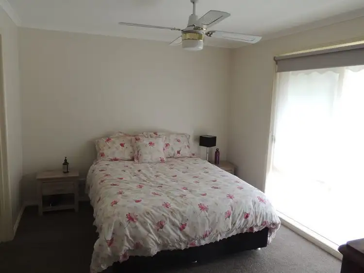 Fifth view of Homely unit listing, 2/12 Wonnon Street, Swan Hill VIC 3585