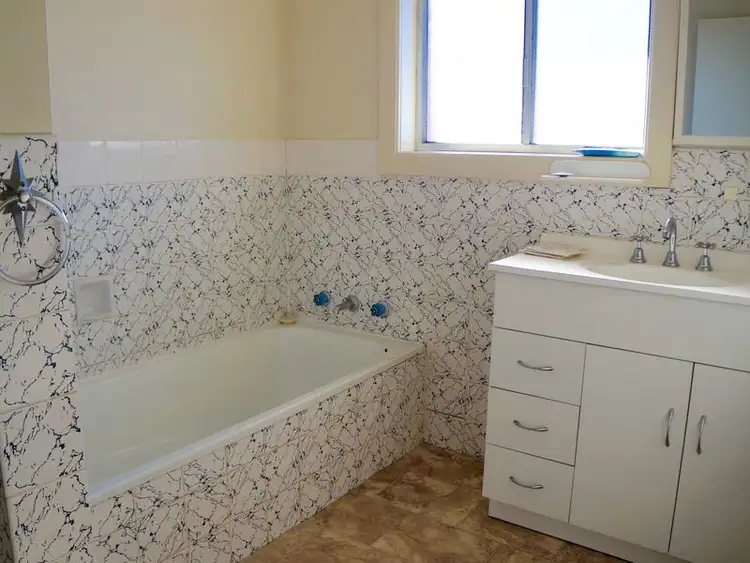 Sixth view of Homely house listing, 25 Howard Street, Sale VIC 3850