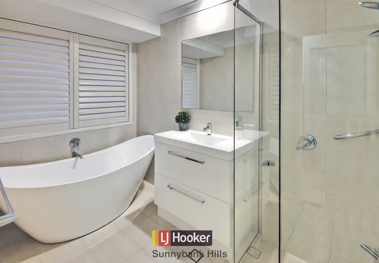 Third view of Homely house listing, 4 Allara Place, Eight Mile Plains QLD 4113