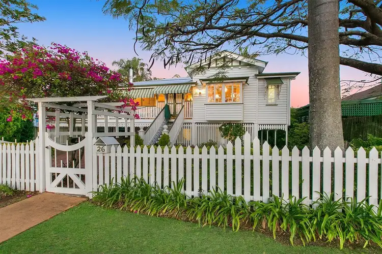 26 Rhyndarra Street, Yeronga QLD 4104