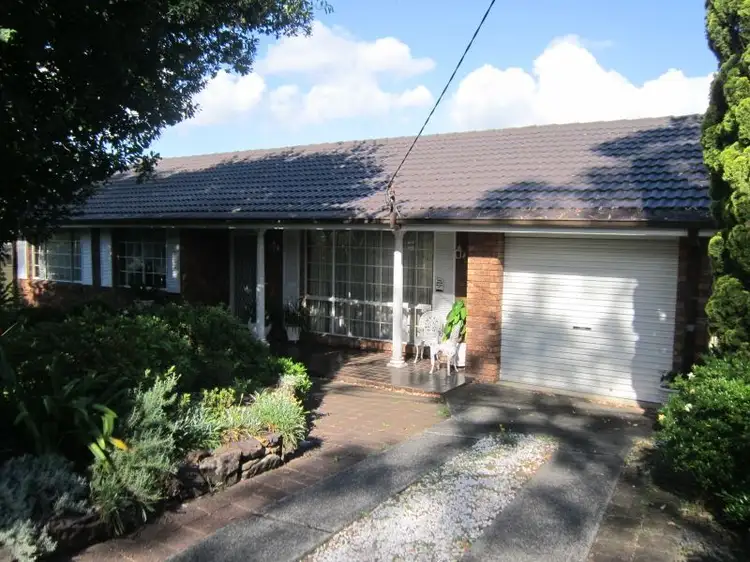 5a Maple Street, Wyoming NSW 2250