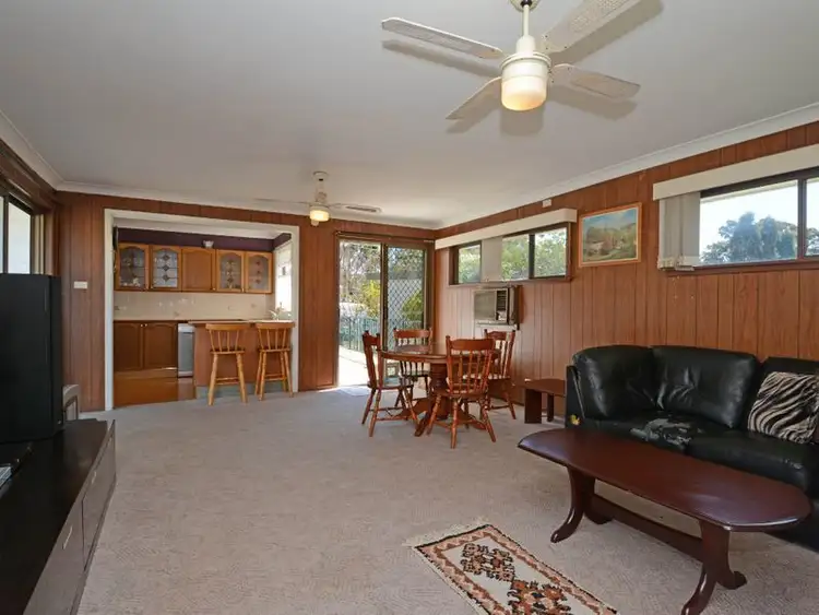 Fourth view of Homely house listing, 4 Field Avenue, Toronto NSW 2283