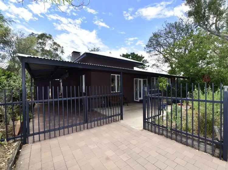 6 McMinn Street, East Side NT 870