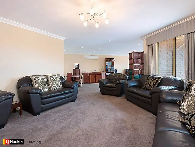 Sixth view of Homely house listing, 6 Sellen Court, Leeming WA 6149