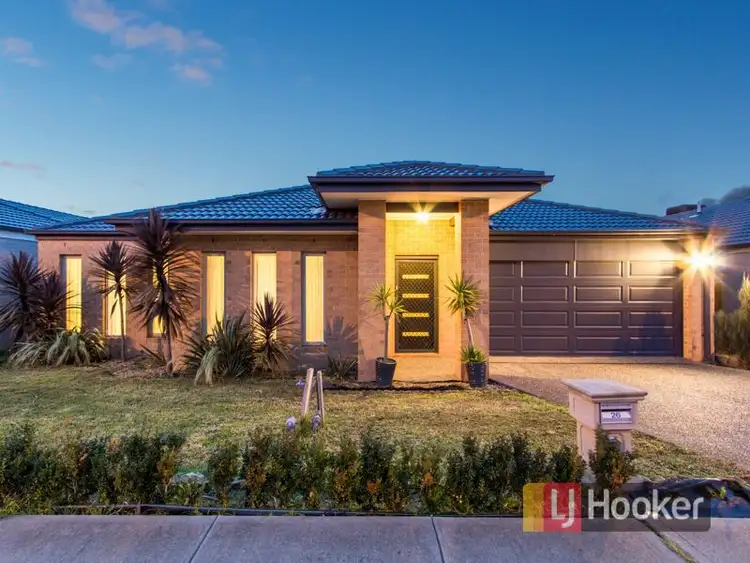 26 William Thwaites Boulevard, Cranbourne North VIC 3977