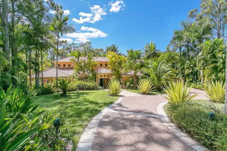 5-7 Isla Court, Bonogin QLD 4213