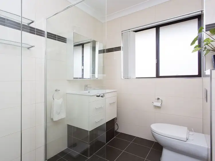 Fifth view of Homely unit listing, 11/86-88 Karimbla Rd, Miranda NSW 2228