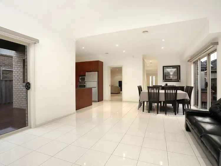 Sixth view of Homely house listing, 8 The Esplanade, Sanctuary Lakes VIC 3030