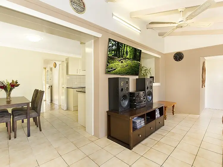 Fifth view of Homely house listing, 17 Clifford Crescent, Ingleburn NSW 2565