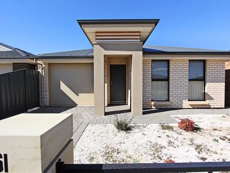 61 Serpentine Circuit, Andrews Farm SA 5114