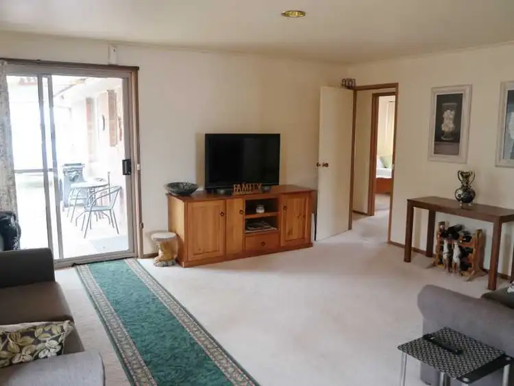 Fifth view of Homely house listing, 1 Wanera Court, Echuca VIC 3564