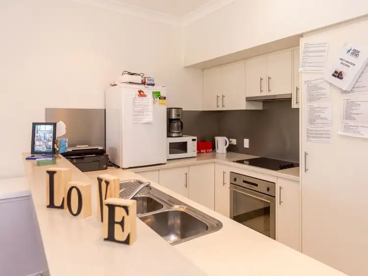 Second view of Homely unit listing, 6/10 Nothling Street, New Auckland QLD 4680