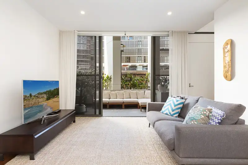 Main view of Homely apartment listing, 4/25 Archibald Avenue, Waterloo NSW 2017