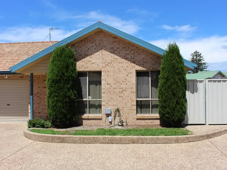 Main view of Homely villa listing, 4/36 Silsoe Street, Mayfield NSW 2304