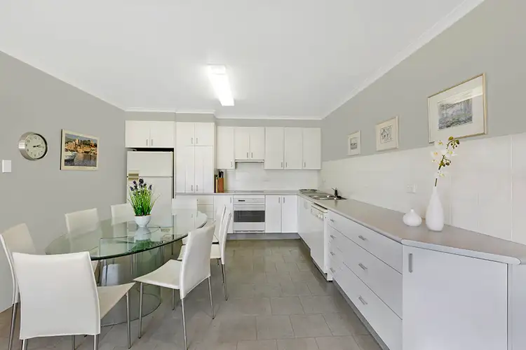 Third view of Homely apartment listing, 6/138 Avoca Drive, Avoca Beach NSW 2251
