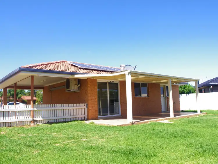 Second view of Homely house listing, 11 Flinders Close, Dubbo NSW 2830