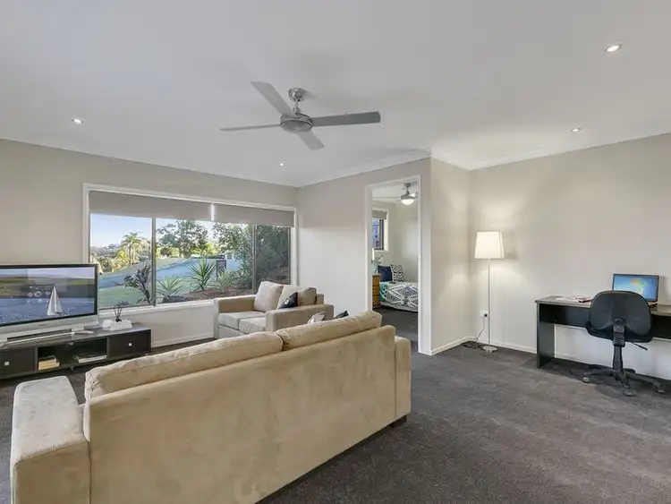 Fifth view of Homely house listing, 32 Aberdeen Court, Highland Park QLD 4211