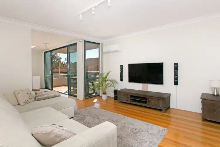 Second view of Homely unit listing, 7/33 Richmond Avenue, Dee Why NSW 2099