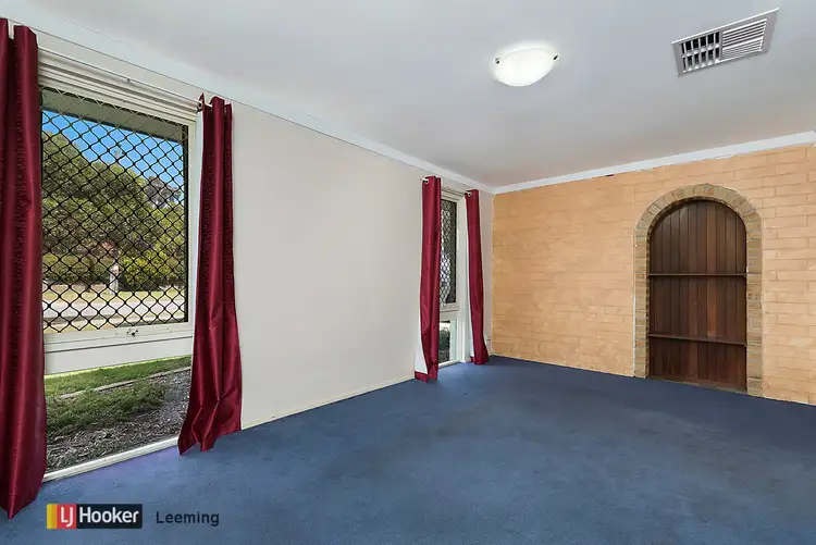 Sixth view of Homely house listing, 6 Watsonia Street, Maddington WA 6109