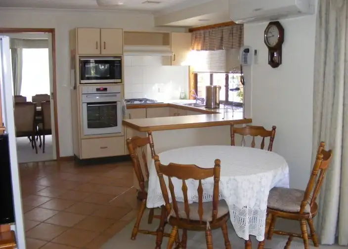 Sixth view of Homely house listing, 9 Constantina Circuit, Goulburn NSW 2580