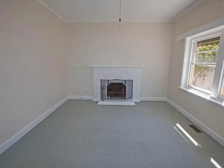 Sixth view of Homely house listing, 10 Deas Street, Benalla VIC 3672