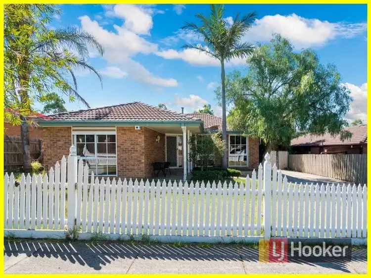 69 George Chudleigh Drive, Hallam VIC 3803