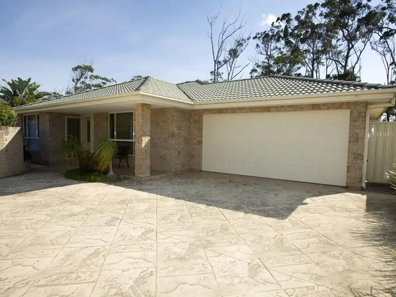 Main view of Homely semi-detached listing, 2/24 Wyden Street, Old Bar NSW 2430