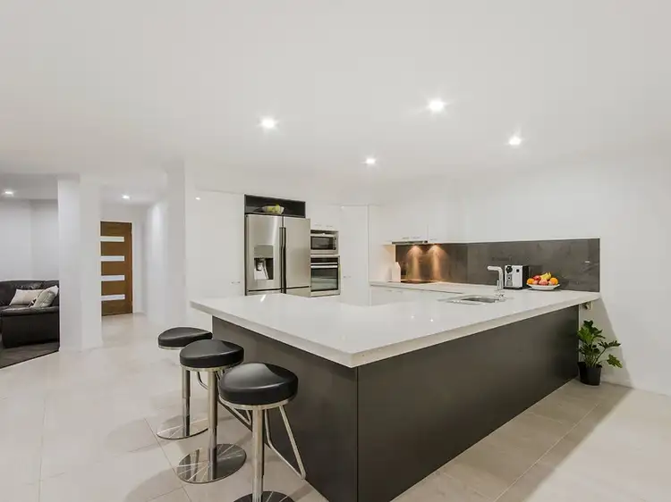 Second view of Homely house listing, 7 Wilton Close, Mudgeeraba QLD 4213