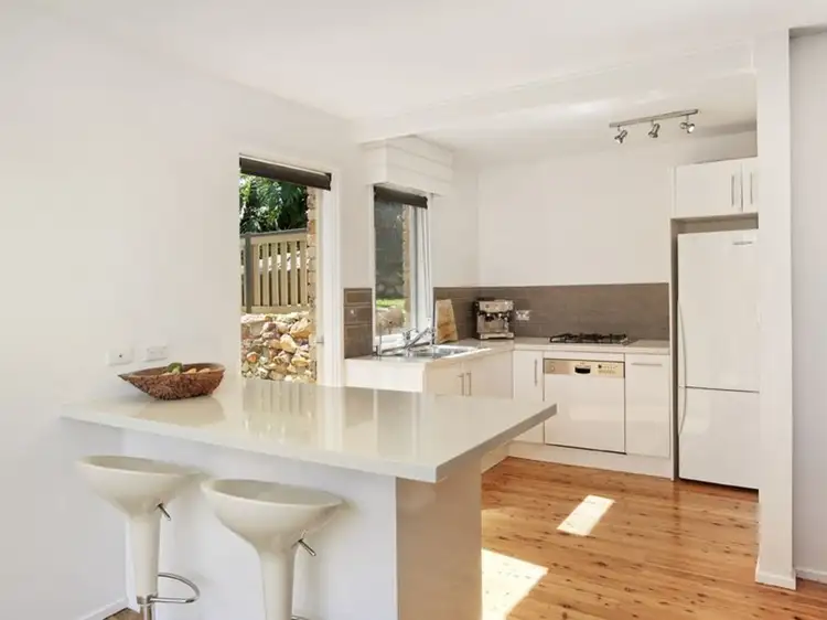 Fifth view of Homely house listing, 10 Jacquelene Close, Bayview NSW 2104