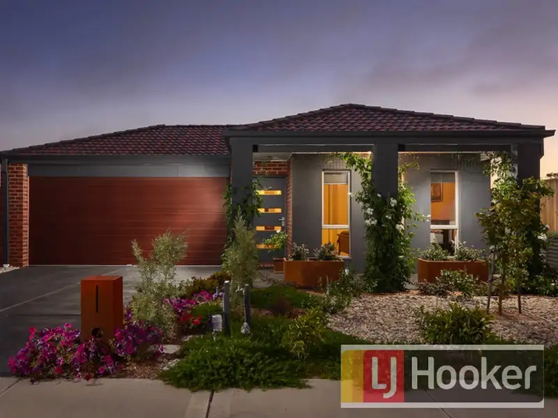 Main view of Homely house listing, 5 Rimple Way, Beaconsfield VIC 3807