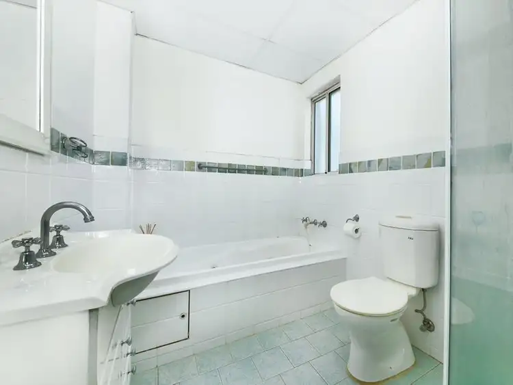 Fifth view of Homely unit listing, 21/392-402 Windsor Road, Baulkham Hills NSW 2153