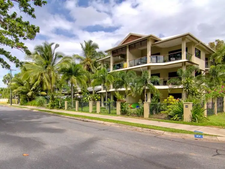 1/69 Sims Esplanade, Yorkeys Knob QLD 4878