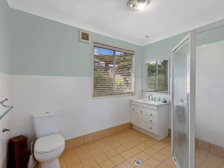 Sixth view of Homely house listing, 22 Vista Avenue, Copacabana NSW 2251