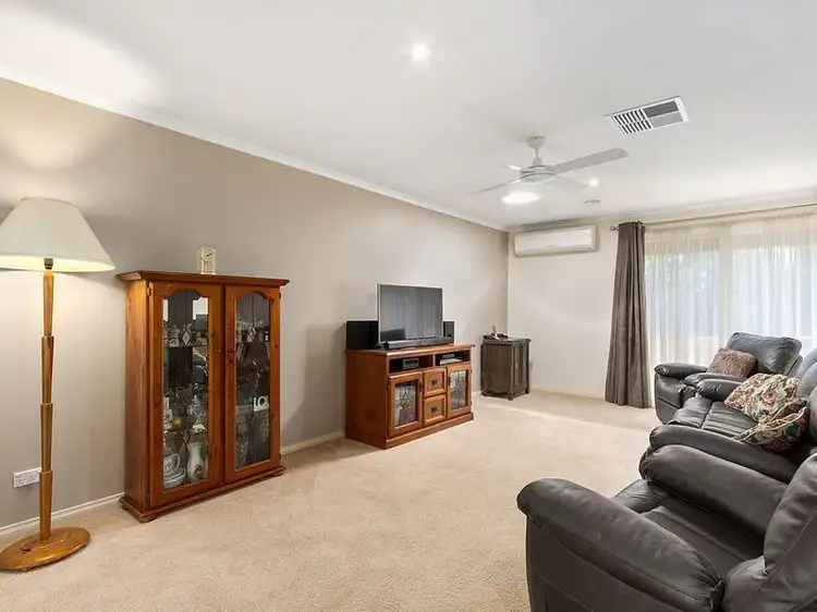 Second view of Homely townhouse listing, 2/198 Dorset Road, Croydon VIC 3136