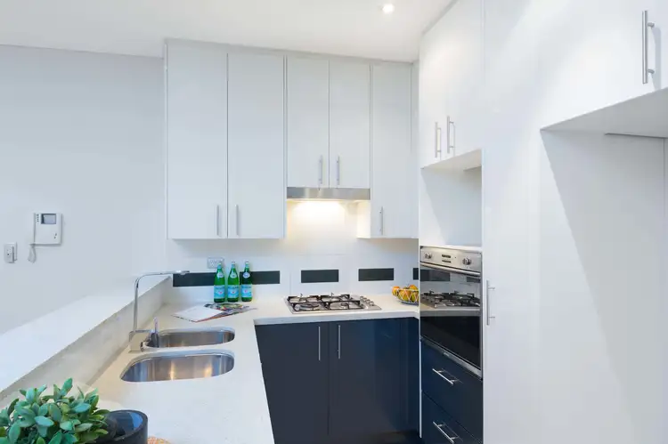 Fifth view of Homely apartment listing, 21/22 Crystal Street, Waterloo NSW 2017