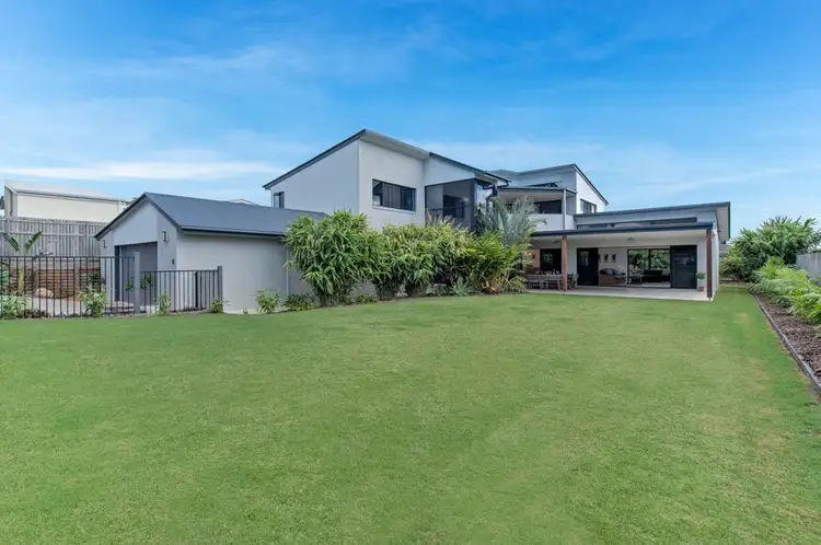 30 Lynch Crescent, Birkdale QLD 4159