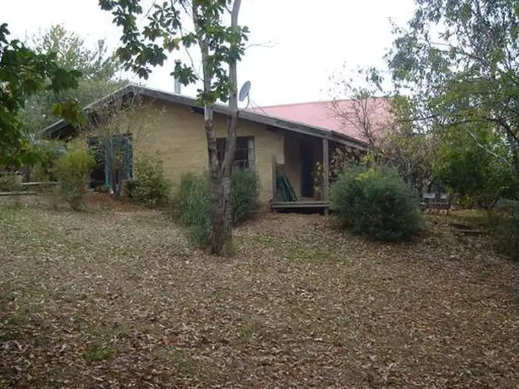 Second view of Homely house listing, 40 Myrtle Street, Alexandra VIC 3714