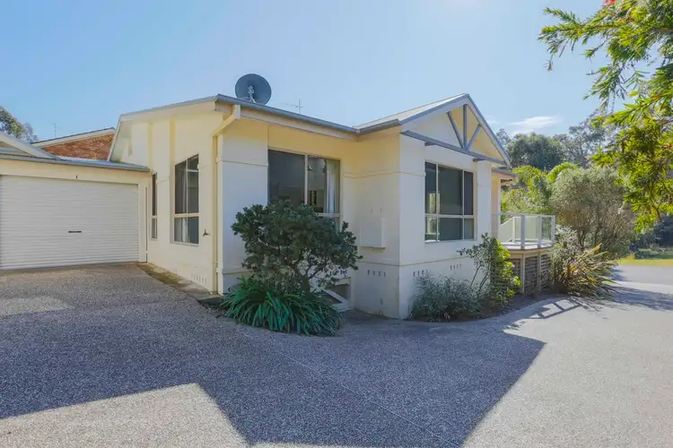 Main view of Homely unit listing, 1/71 Karoola Crescent, Surfside NSW 2536