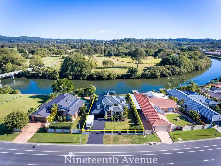 270 Nineteenth Avenue, Elanora QLD 4221