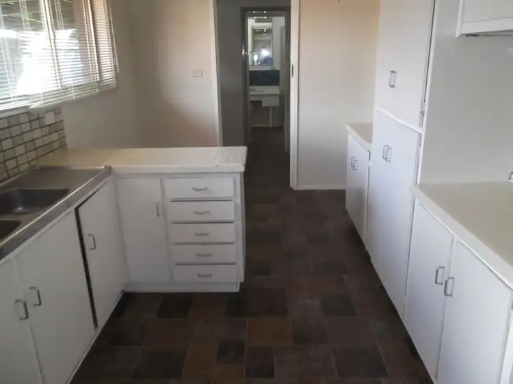 Fifth view of Homely house listing, 24 Holloway Grove, Swan Hill VIC 3585