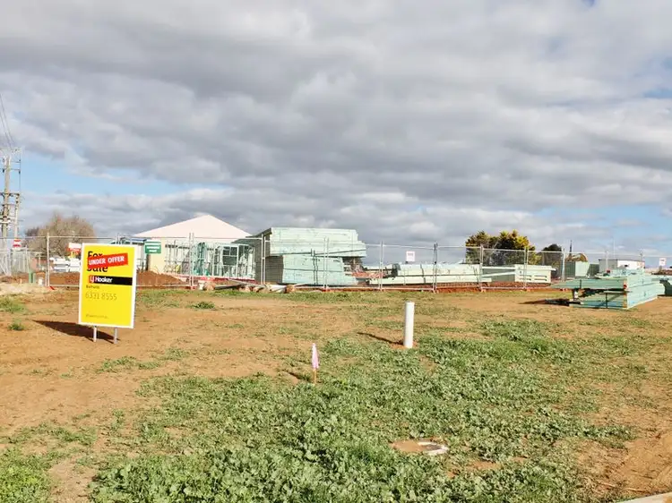 Lot 301 Cooper Crescent, Bathurst NSW 2795