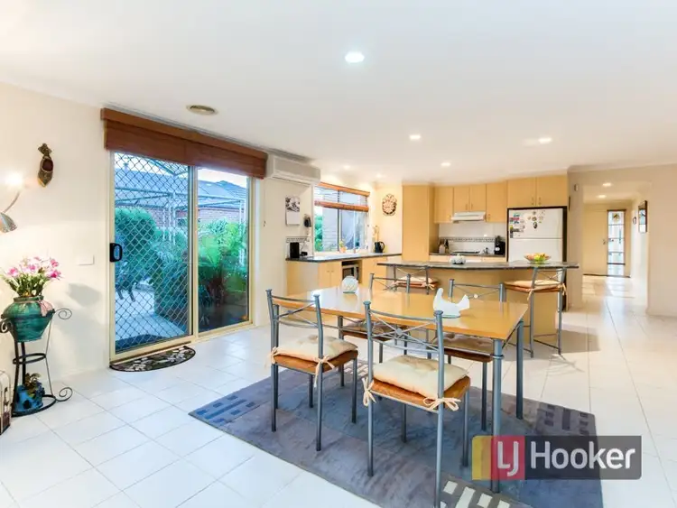 Fifth view of Homely house listing, 4 Catherine Place, Pakenham VIC 3810