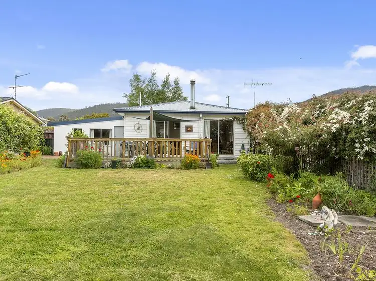 3 Gillies Street, Snug TAS 7054