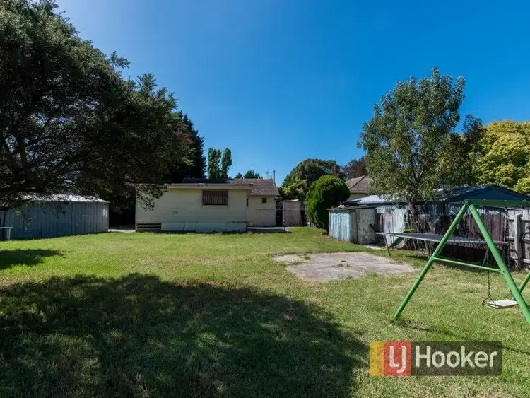 Fourth view of Homely house listing, 8 Oak Avenue, Doveton VIC 3177